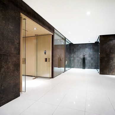 艺术回应时尚—深圳CADIDL办公空间——电梯间图片