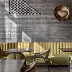 龙庭餐厅西直门店桌椅设计